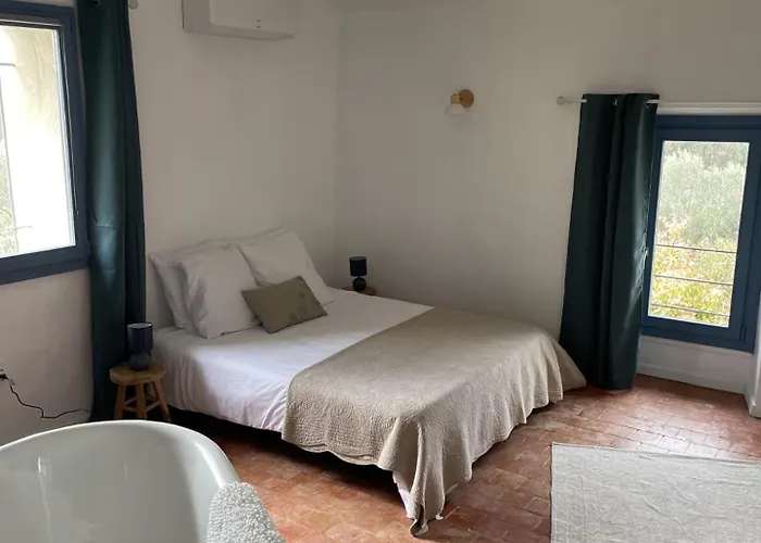 La Doma & Pensión 3*